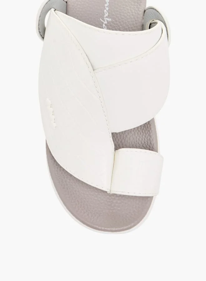 الواحة صنادل عربية للأولاد بنسيج سهل الارتداء وتفاصيل حلقة عند الأصابع