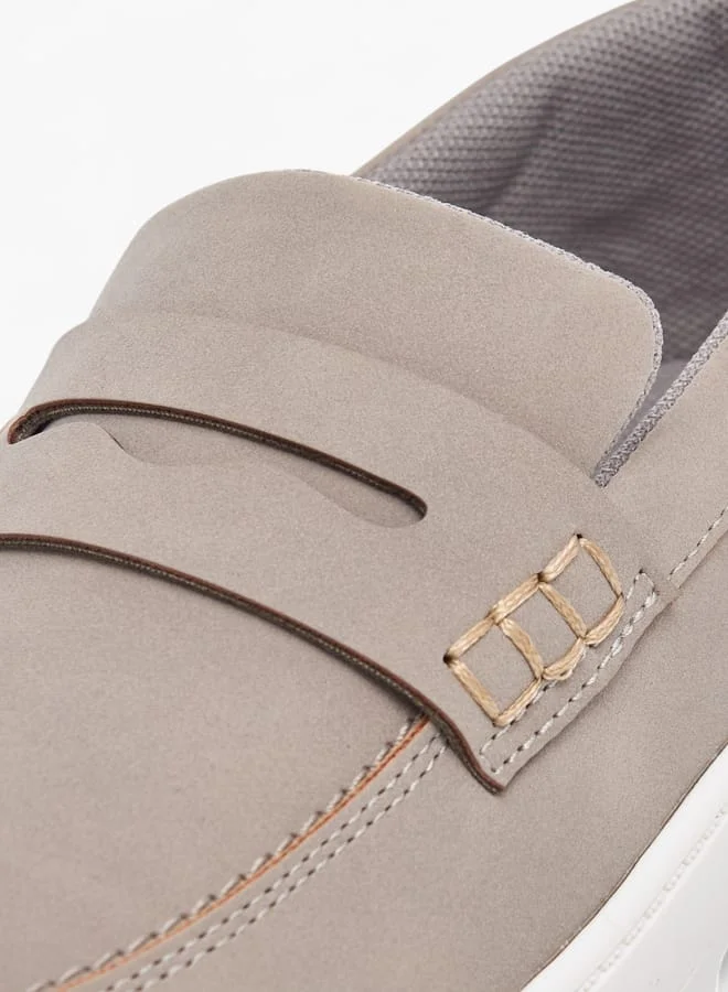 سيد دوتشيني Boys Solid Slip-On Loafers With Cutout Detail