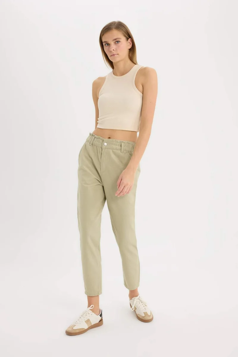 ديفاكتو Paperbag Fit With Pockets Gabardine Trousers