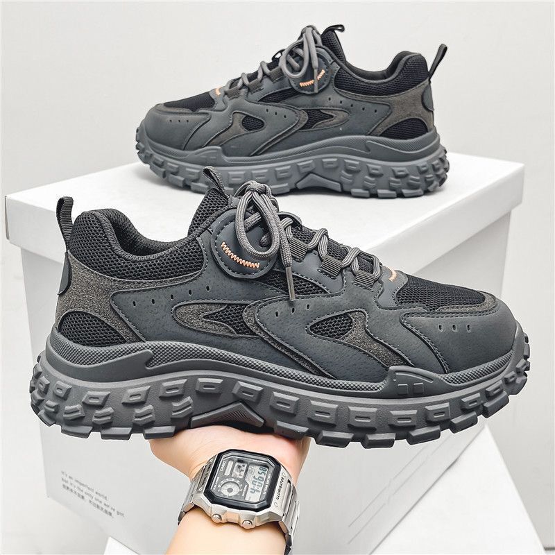 Unisex Casual Sneaker Shoes - Image 1