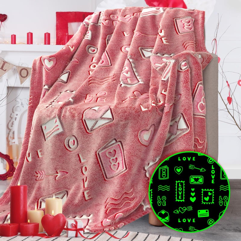 REXEO Heart Glow in The Dark Throw Blanket for Girls Women  I Love You Birthday Gifts for Wife Girlfriend Anniversary from Husband  Red Soft Cozy Blankets for Couch Bed Gifts for Mom 50x60