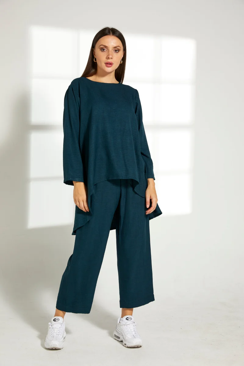 Moistreet Asymmetric Boat Neck Top & Pants Set