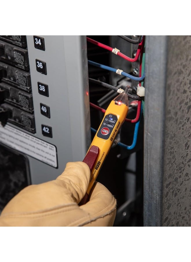 Klein Tools جهاز اختبار الجهد بدون تلامس Ncvt2Pkit من Klein Tools مع جهاز اختبار المخرج 12-48 فولت تيار متردد أو 48-1000 فولت تيار متردد نطاق مزدوج للتطبيقات الواسعة  - Image 4