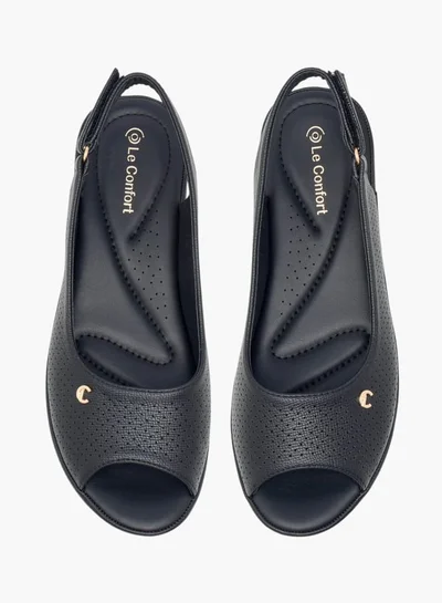 لو كونفورت Women Textured Flat Sandals with Hook and Loop Closure