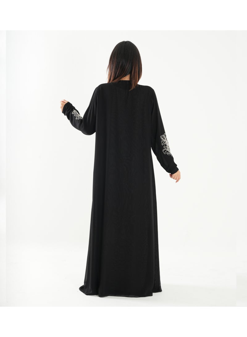 روزيت عباية عباية مزرّرة بالفضة  - Image 3