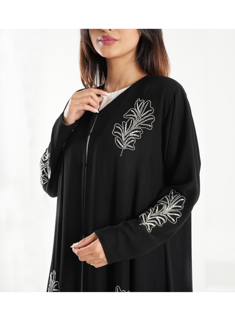 روزيت عباية عباية مزرّرة بالفضة  - Image 4