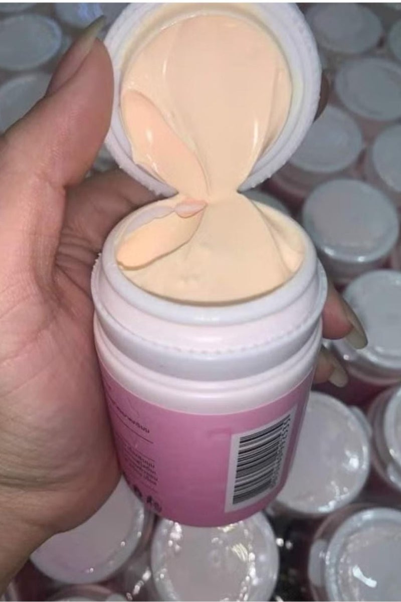 Alpha Arbutin Arbutin mask for whitening, tightening the skin and treating dark spots, 250 grams - Image 4