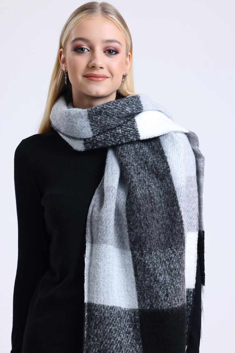 Saria Moda Saria Fashion Square Pattern Women's Shoulder Shawl 45x200  - Image 1