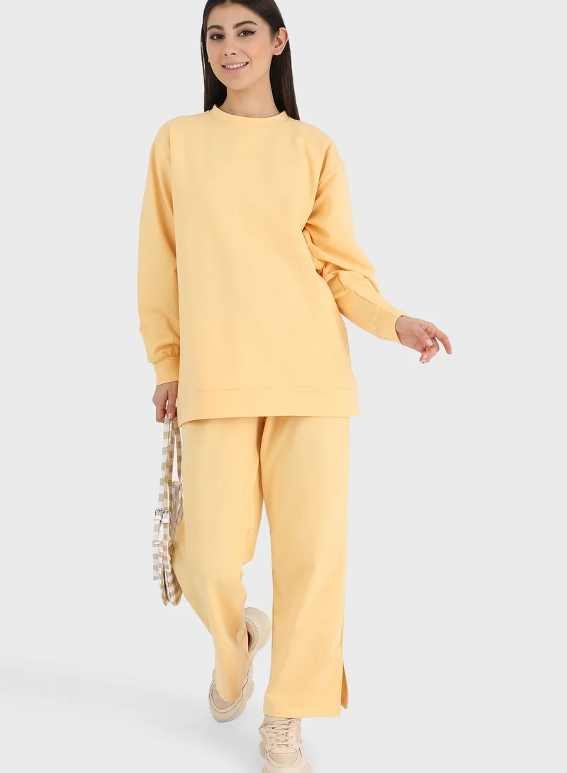 Refka by modanisa Crew Neck Oversize Sweatshirt
