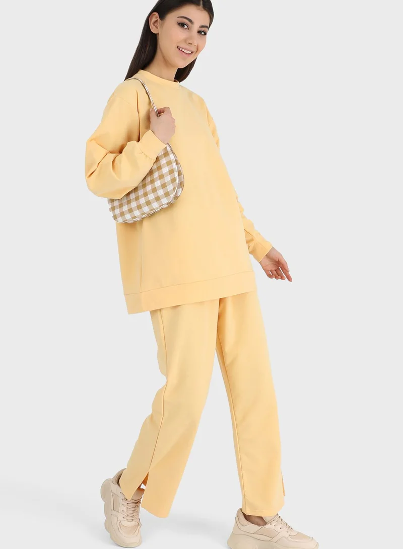 Refka by modanisa Crew Neck Oversize Sweatshirt
