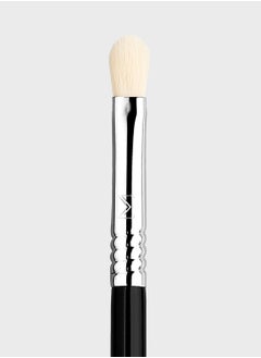 Sigma Beauty Sigma Beauty E27 Detailed Eye Blending Brush  - Image 3