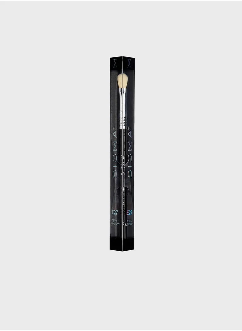 Sigma Beauty Sigma Beauty E27 Detailed Eye Blending Brush