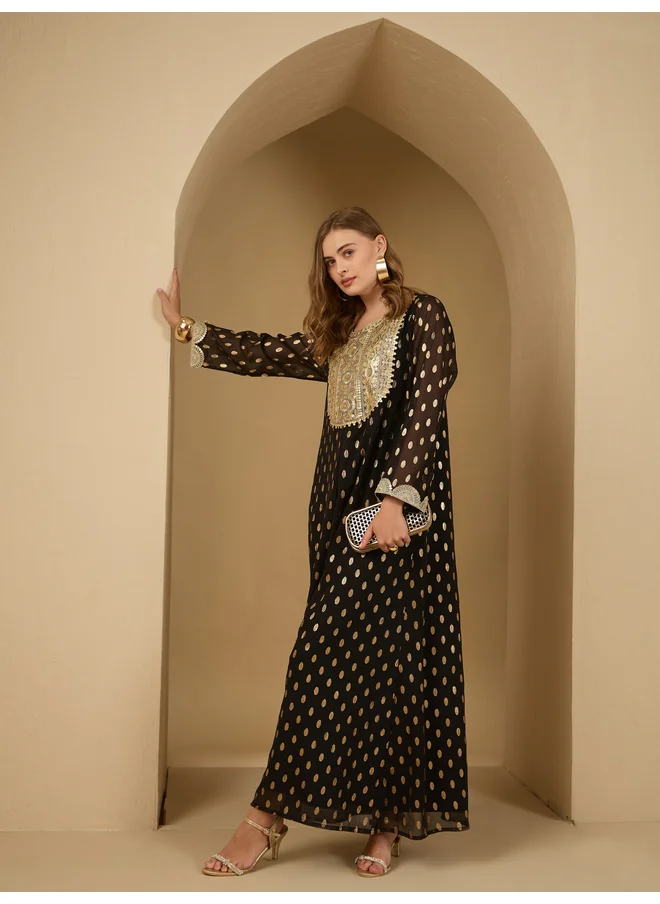 أميرة Amirah Dobby Chiffon Jalabiya with Lace Patch Detail