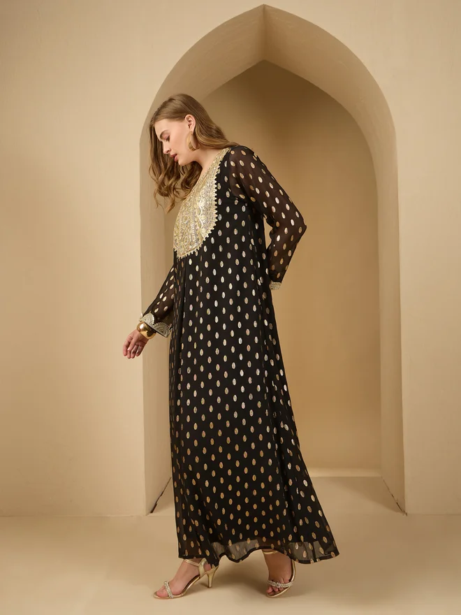 Styli Styli Dobby Chiffon Jalabiya with Lace Patch Detail