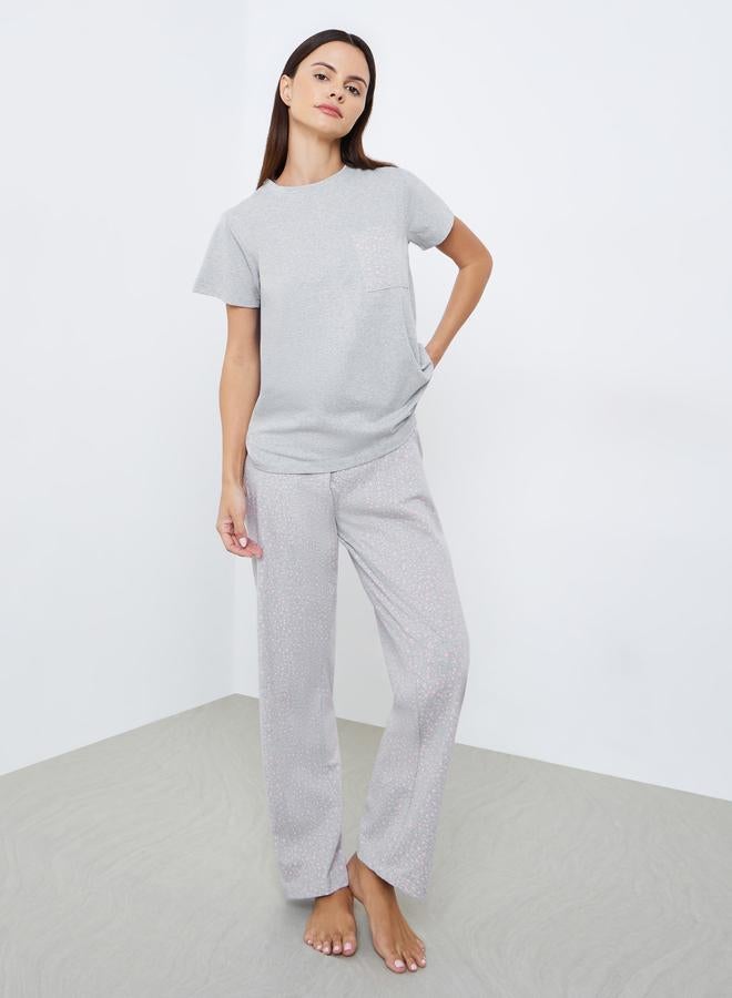 Styli Star Print Pocket T-Shirt and Pyjama Set - Image 1