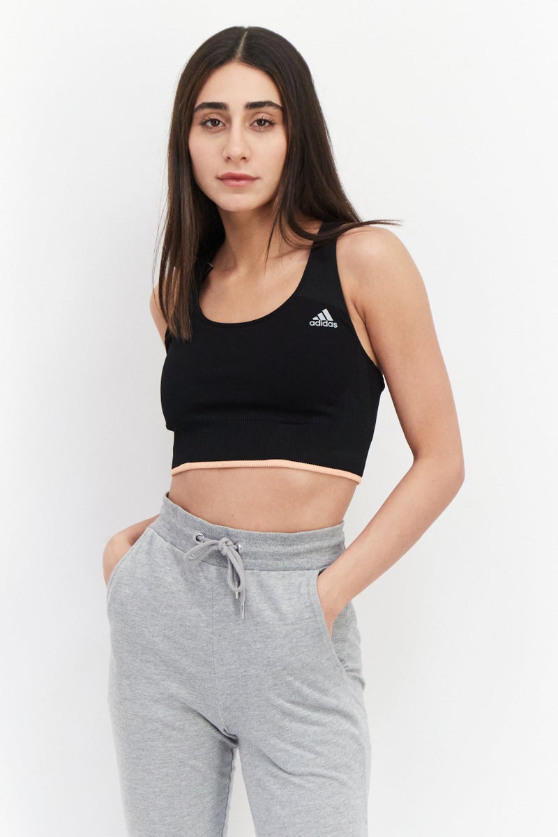 Adidas تي شيرت قصير رياضي للنساء بشعار العلامة التجارية، أسود - Image 1