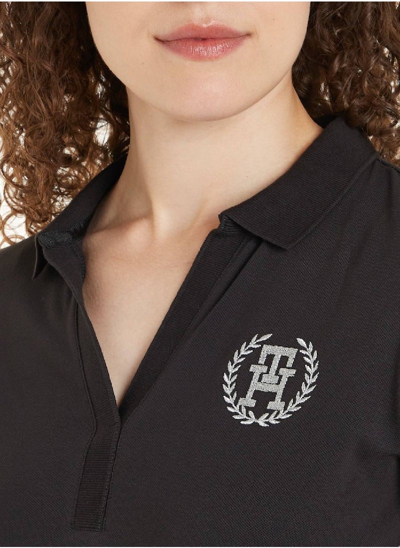 Women's Regular Silver Laurel Logo Short Sleeves T-Shirt Dress - Cotton, Black - pzsku/Z6DB3FCBC96CD8F8B4ED5Z/45/_/1724216606/655fa24e-7327-4c6d-b046-bc0b26aca8b0