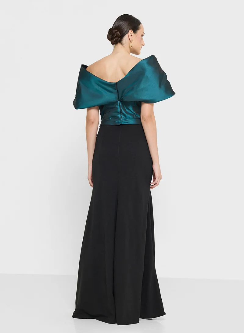 نمشي x Off Shoulder Contrast Toned Dress