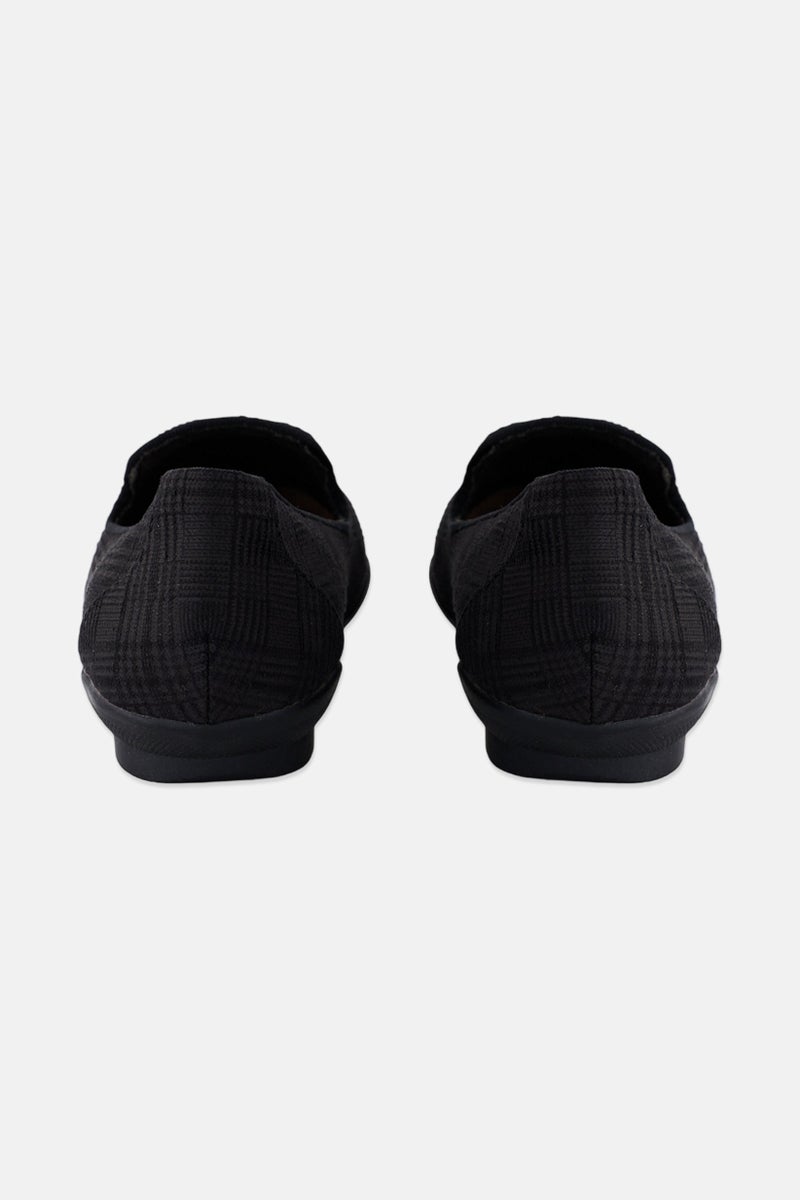 clarks Women Standard Slip On Casual Shoes, Black - Image 2