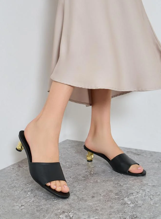 Raid Athena Feature Heel Mules