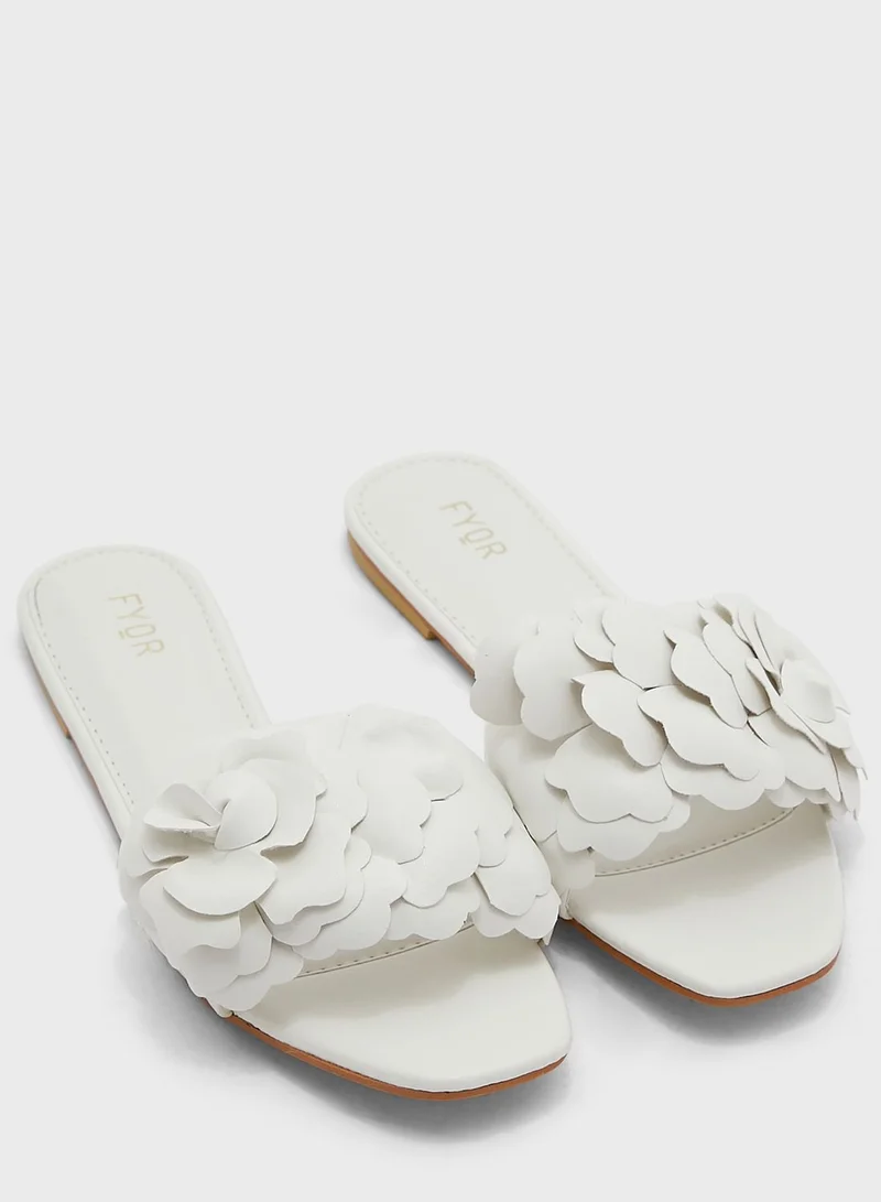 FYOR Casual Flat Sandals