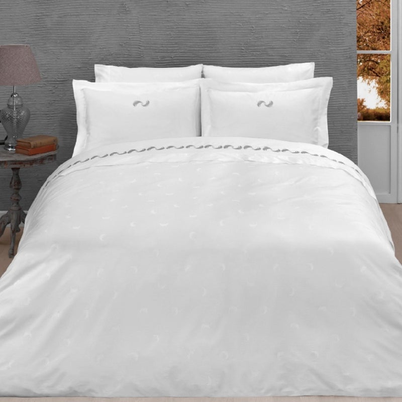 Halsa Andlös Feather Organic Cotton Duvet Cover Set  - Image 1