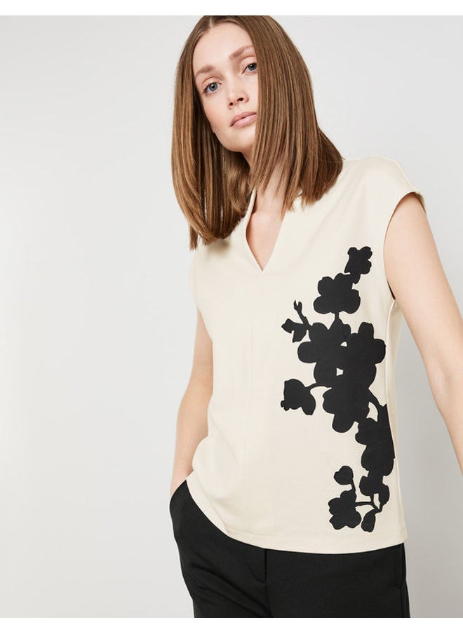 GERRY WEBER Fine top with a floral print  - Image 1