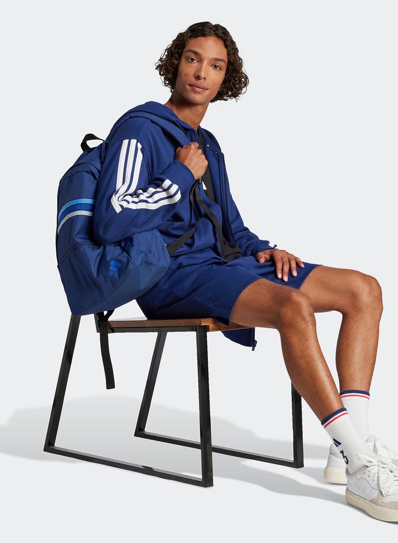 اديداس شورت جيرسيه أساسي بخطوط فردية - Image 5