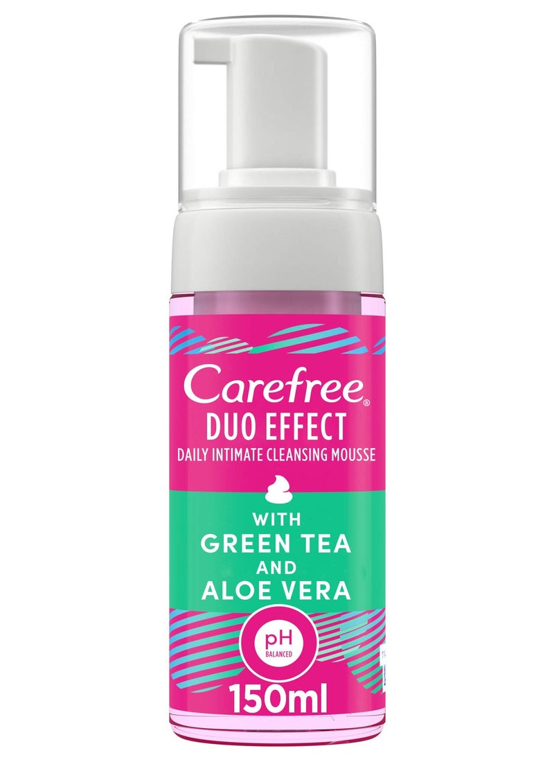 Carefree - Daily Intimate Cleansing Mousse Duo Effect With Green Tea And Aloe Vera 150ml - Image 1