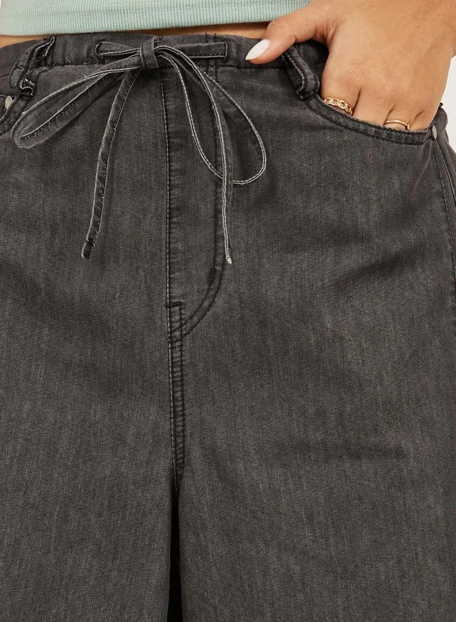 Styli Mid Rise Plain Wide Leg Jeans with Drawstring Waist