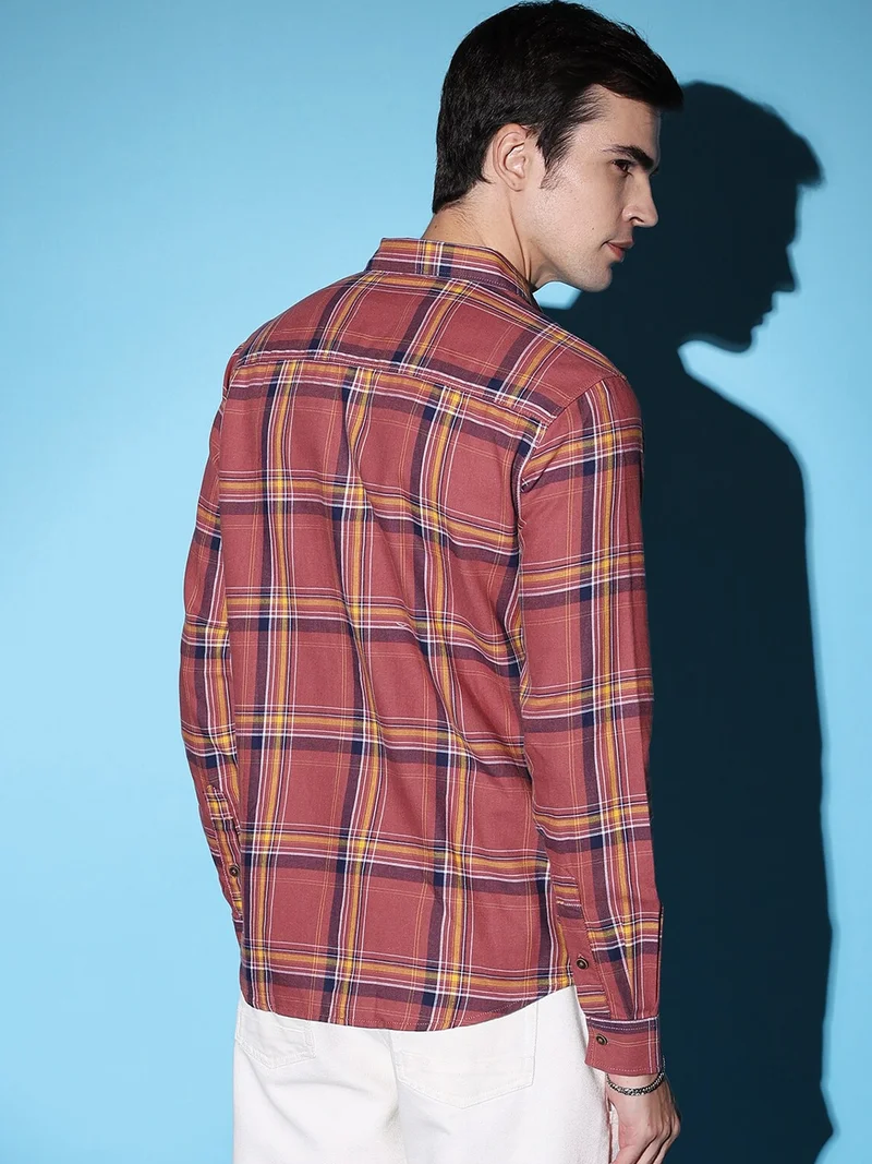 شركة المرآب الهندية Men Slim Fit Checkered Full Sleeves Cutaway Collar Casual Shirt