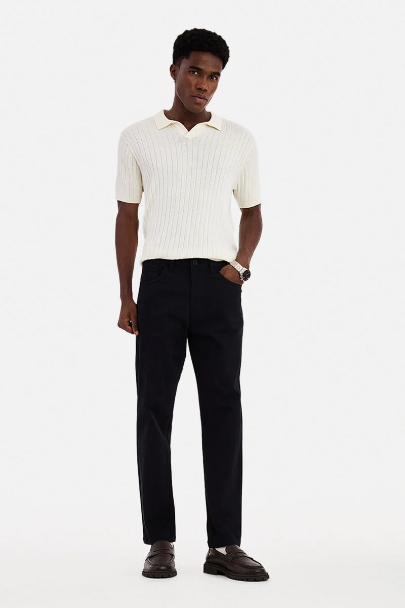 سنيتش Black Solid Slim Fit Chinos