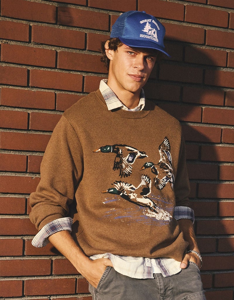 American Eagle AE Graphic Crew Neck Sweater - Image 1
