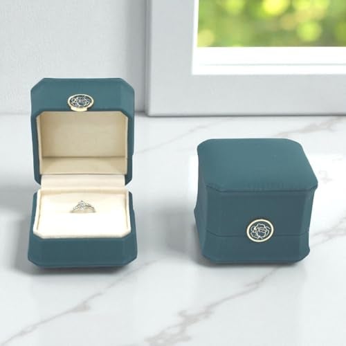 DIAcheck PU finish Jewellery Box with Stylish Golden Crown Button (BIG GREEN PU RING) - Image 3