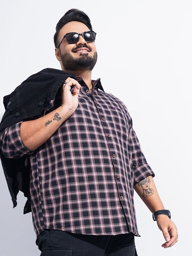 HARDSODA قميص كاجوال مقاس كبير مزخرف بمربعات سوداء من هارد صودا - Image 1