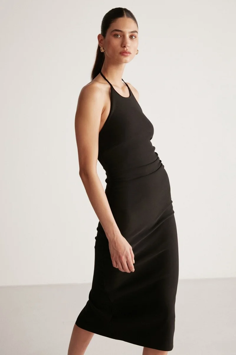 جريميلانج Andie Women's Halter Neck Bodycon Crepe Knit Fabric Maxi Black Dress