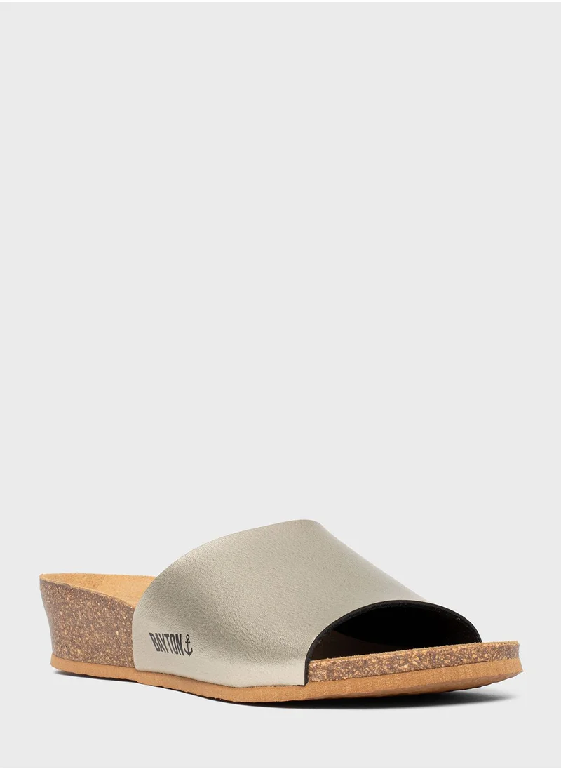 بيتون Ventura One Strap Wedge Sandals