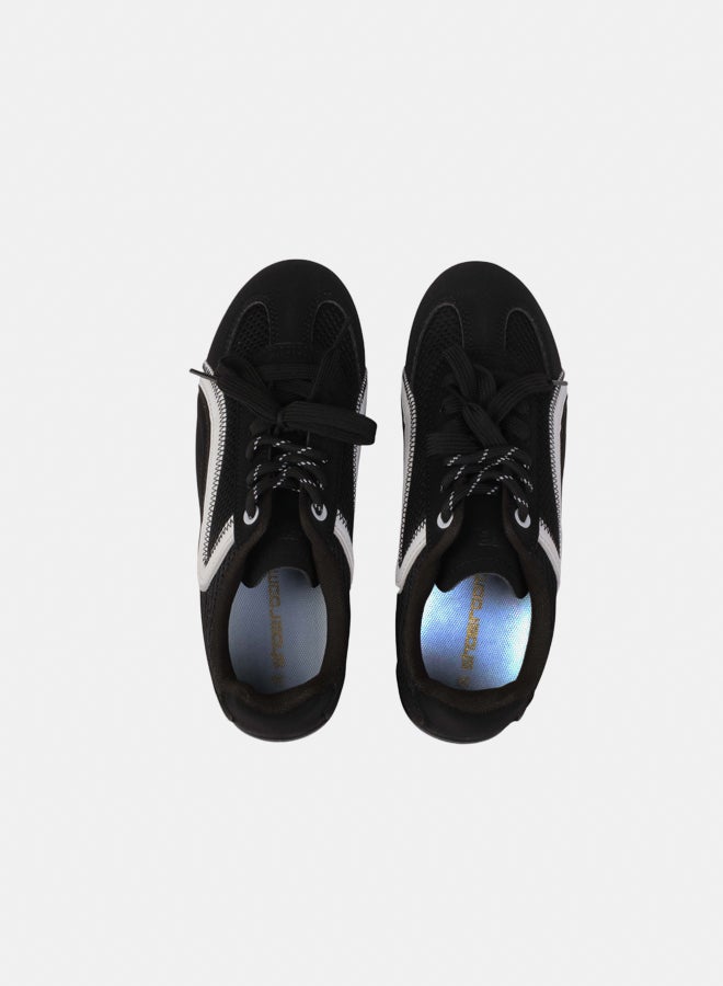 شوروم حذاء رياضي كاجوال من شو روم - Image 1