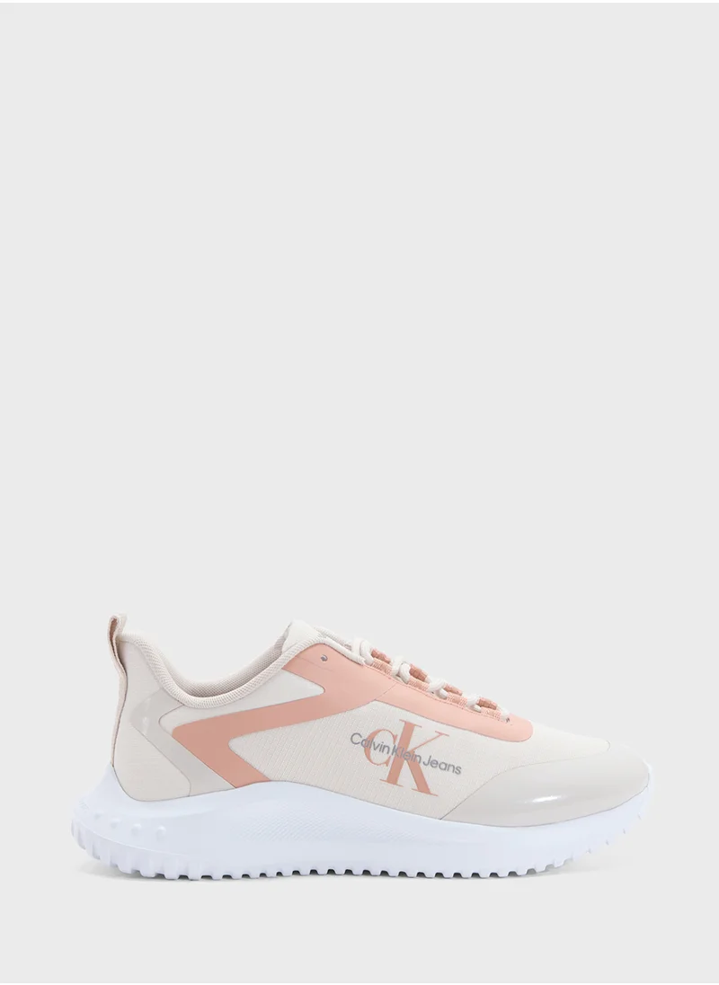 كالفن كلاين جينز EVA LOW LACE MIX RUNNER TRAINERS