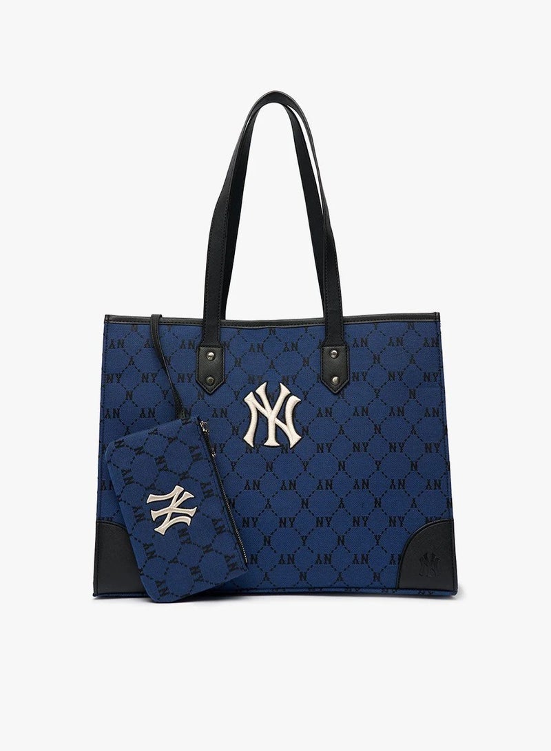 إم إل بي MLB - حقيبة تسوق مستطيلة مزينة بنقشة الماس من حرف واحد - Image 1