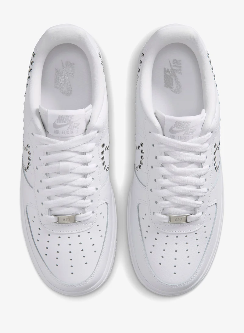 Nike WHITE/MTLC SILVER-WHITE-WHITE-WHITE-MTLC SILVER Air Force 1 '07 Lv8 Xwfw for Women | Best Price UAE