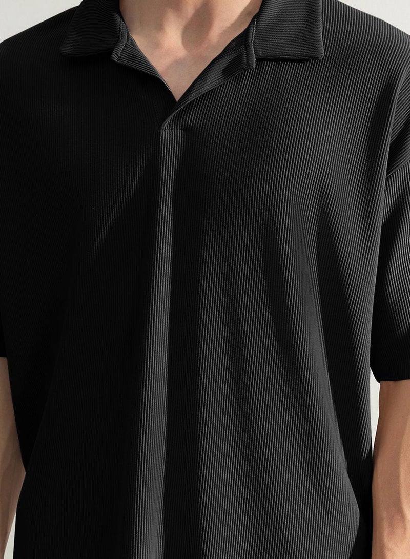 trendyol Black Oversize Textured Wrinkle-Free Ottoman Polo Collar T-Shirt - Image 4