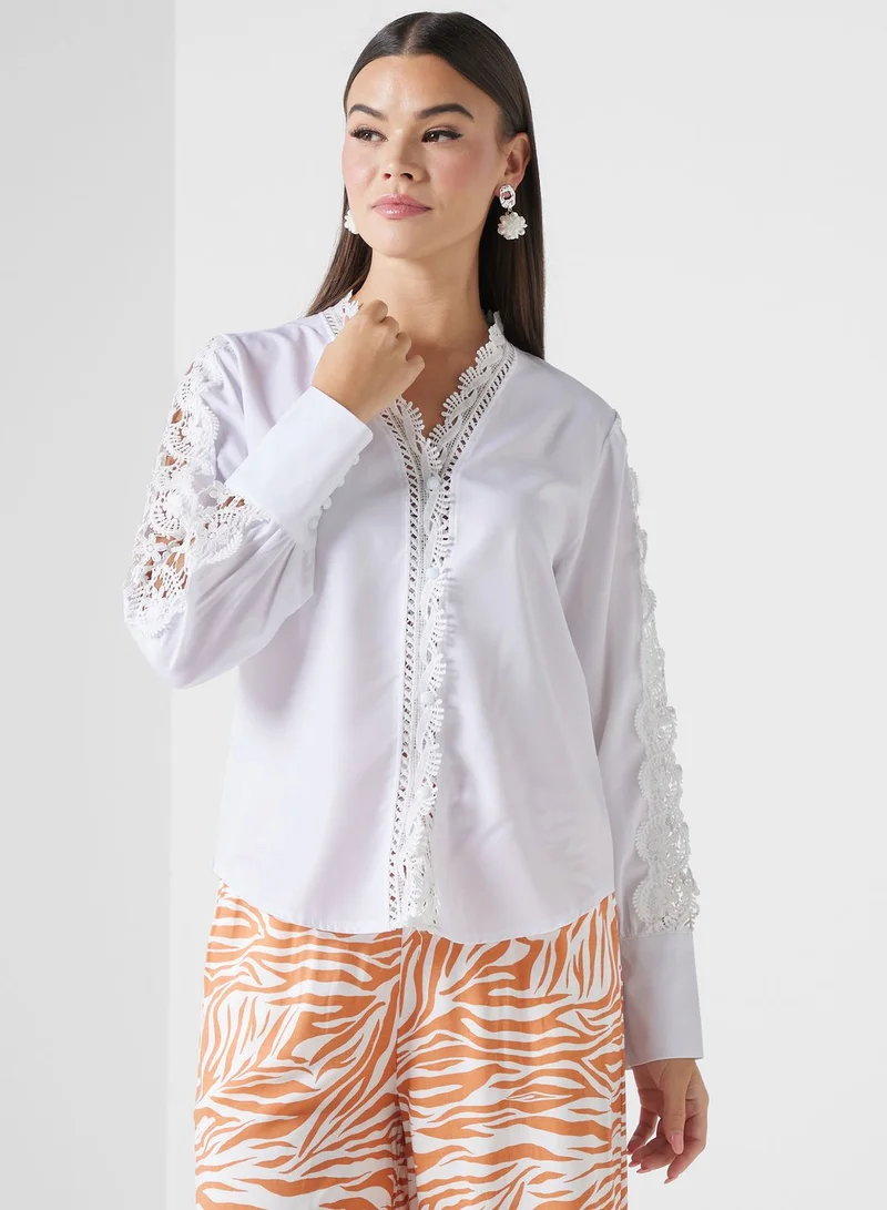 ايلا Lace Sleeved Top