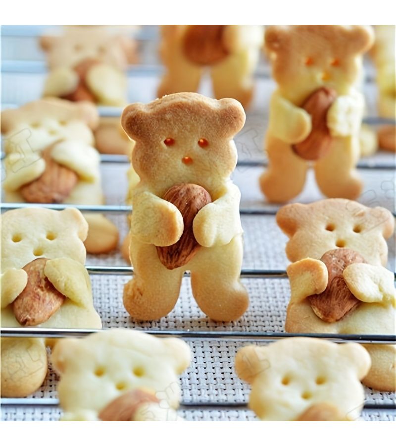 Hug Bear Cookie Cutter Biscuit Diy Tool For Gingerbread Kids Baking - Image 1