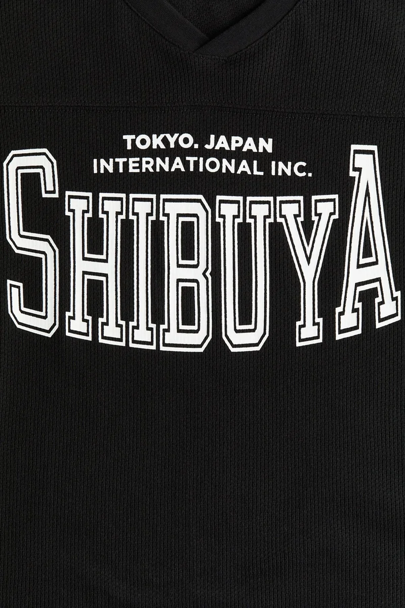 اتش اند ام قميص هوكي بقصة واسعة