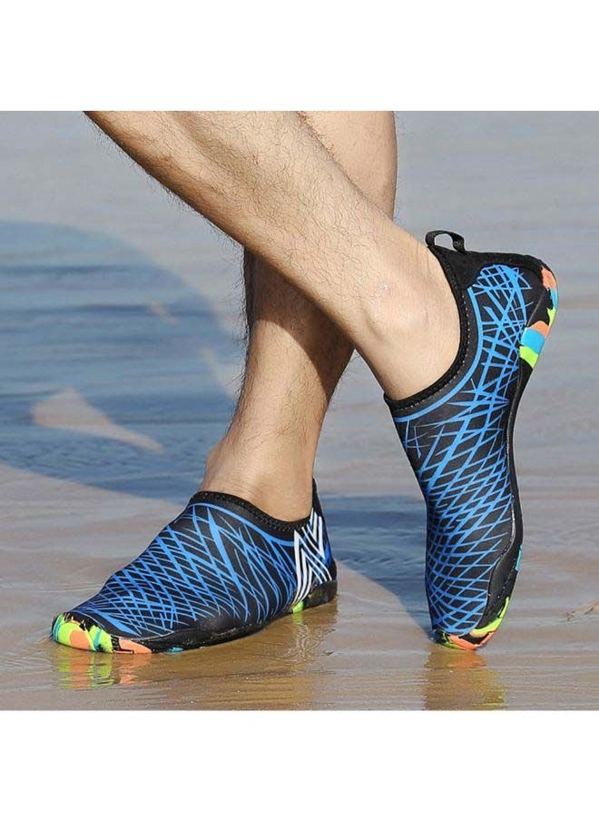 NIBEMINENT Pair Of Quick Dry Barefoot Water Shoes  - Image 3