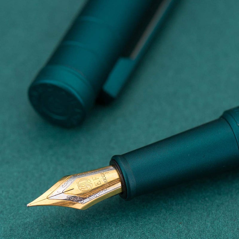 Asvine Dark Green Forest Fountain Pen Extra Fine Nib Classic Design with Converter and Metal Pen Case Set - Image 4
