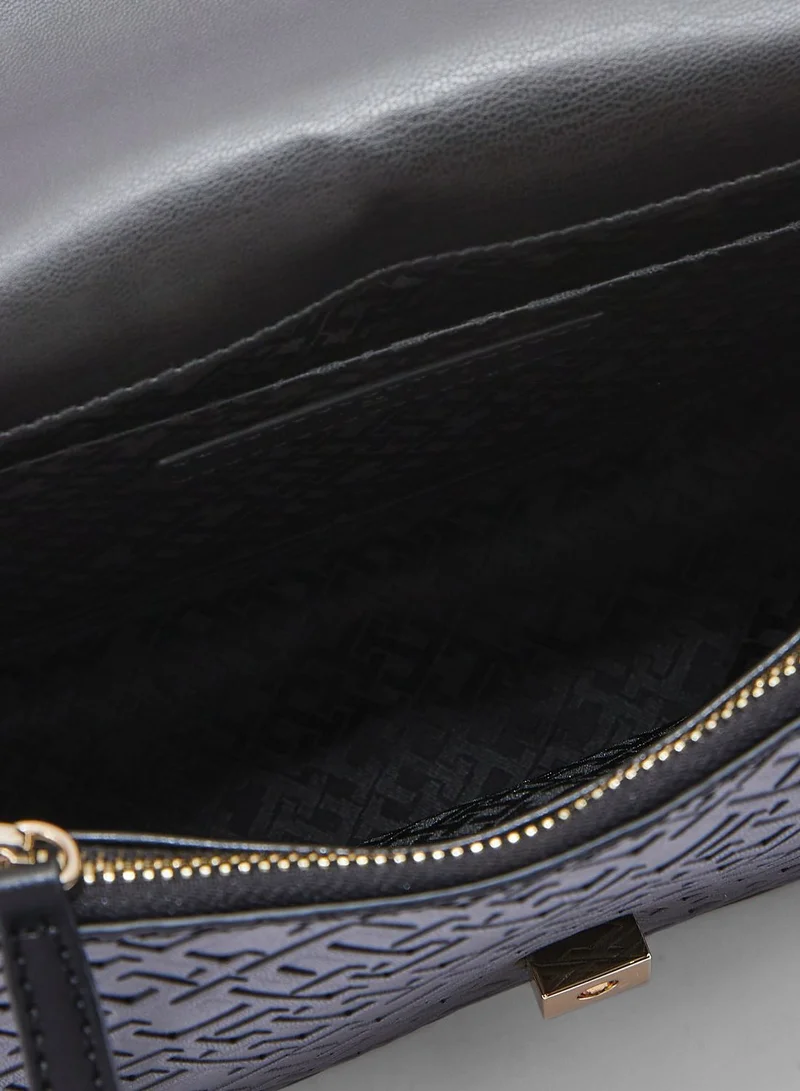TOMMY HILFIGER Refined Medium Crossbody