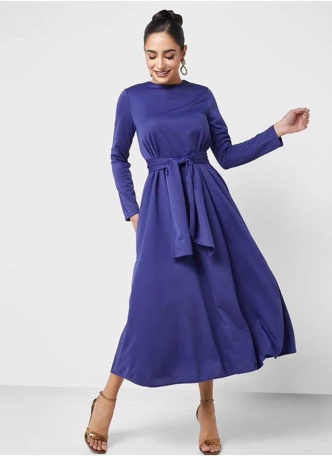Refka by modanisa Satin Belted Midi Dress