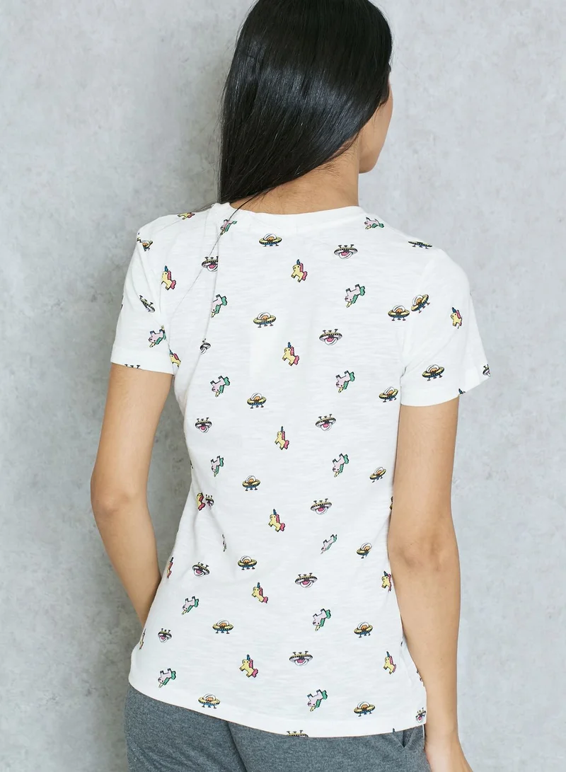 FOREVER 21 Spaceship Graphic T-Shirt